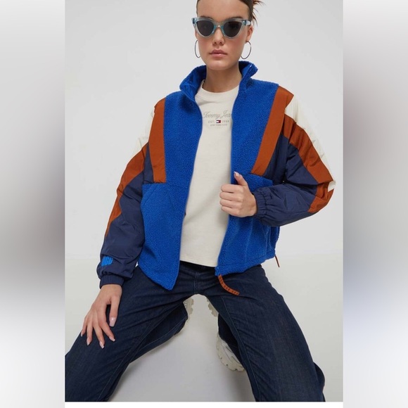 NWT UGG Color Block JACKET - Picture 2 of 7